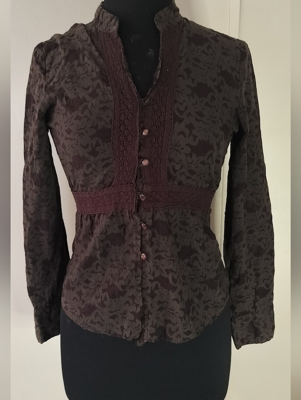 Antilia Femme Brown Floral Jacquard Button Front Blouse